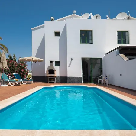 Casa Bluebird * بلايا بلانكا